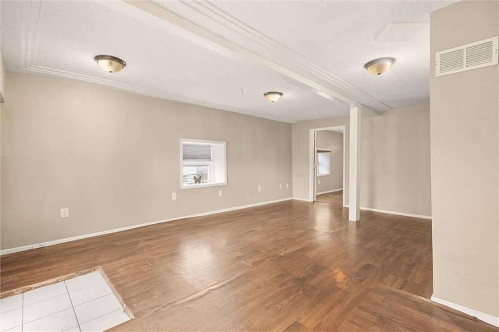 6207 Leavenworth Road — photo 24