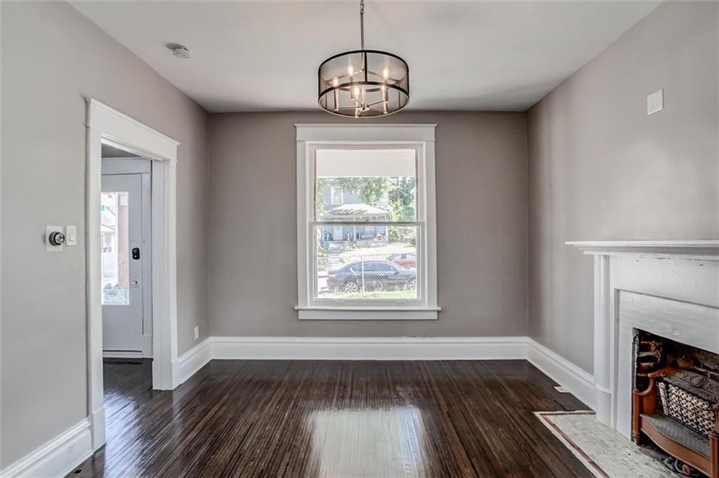 3300 Holmes Street — photo 5