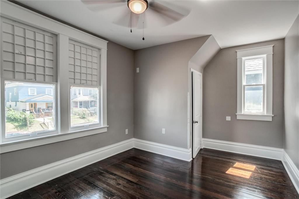 3300 Holmes Street — photo 18