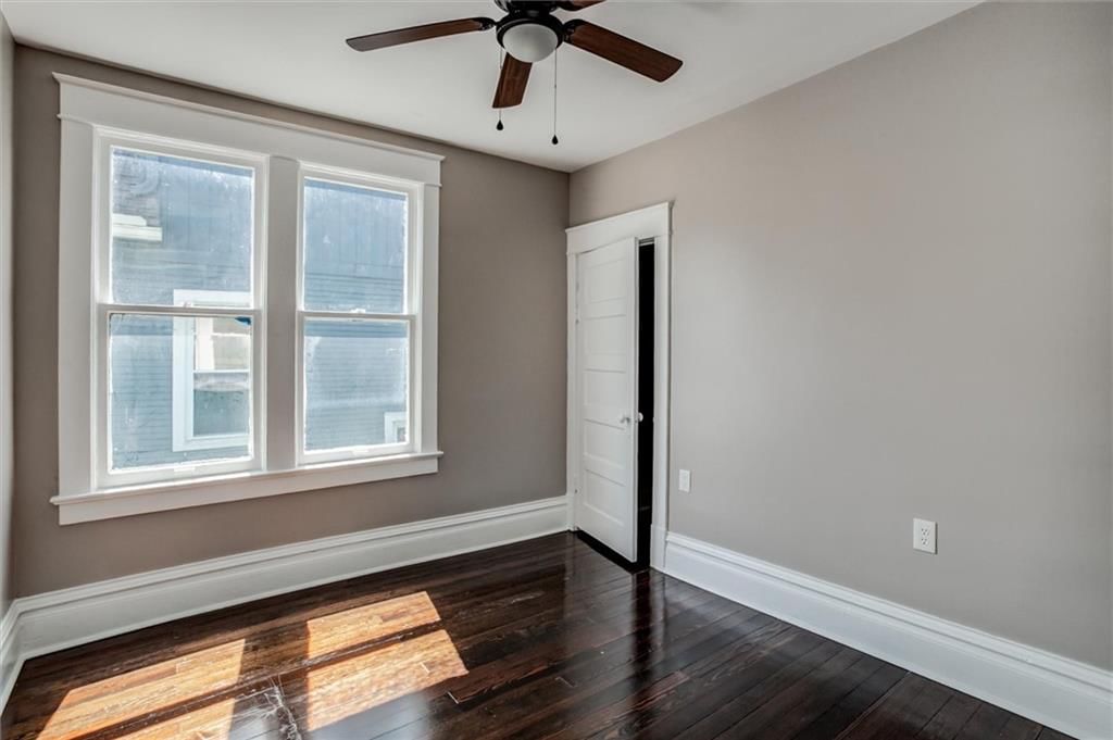 3300 Holmes Street — photo 20