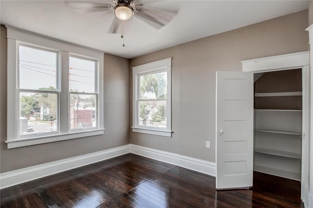 3300 Holmes Street — photo 22