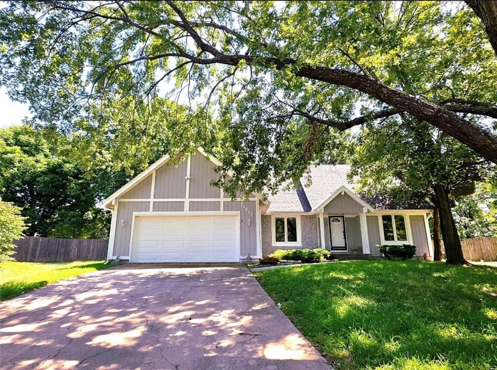 11827 Slater Street — photo 1