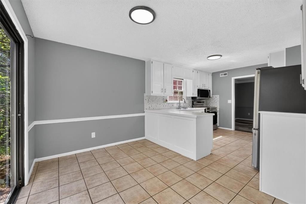 11827 Slater Street — photo 22