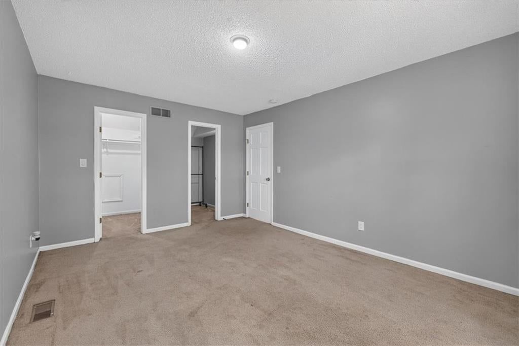 11827 Slater Street — photo 40