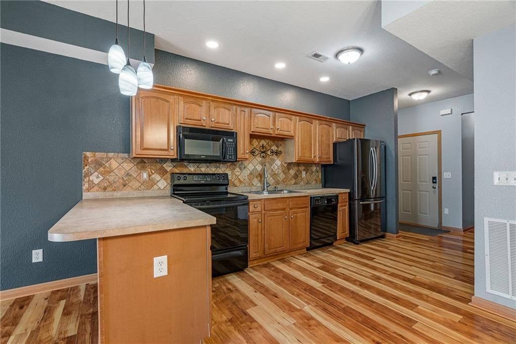 844 S Woodson Court — photo 5