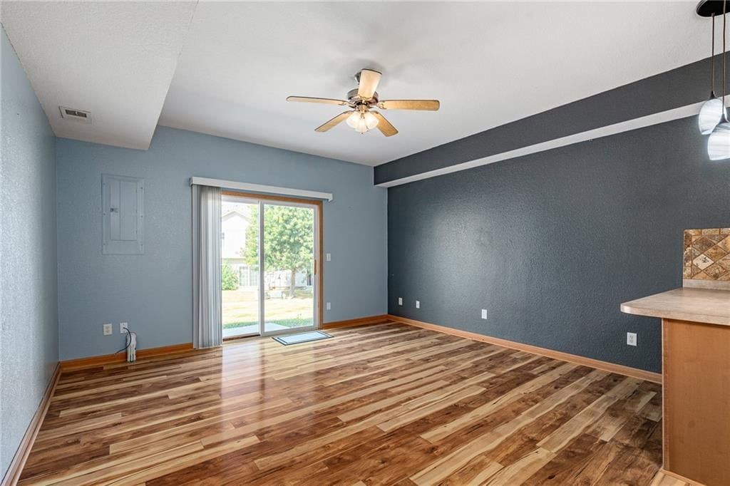 844 S Woodson Court — photo 9