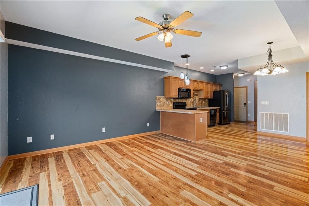 844 S Woodson Court — photo 11