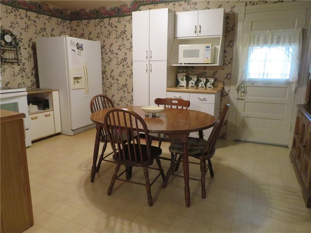 410 Linn Street — photo 19