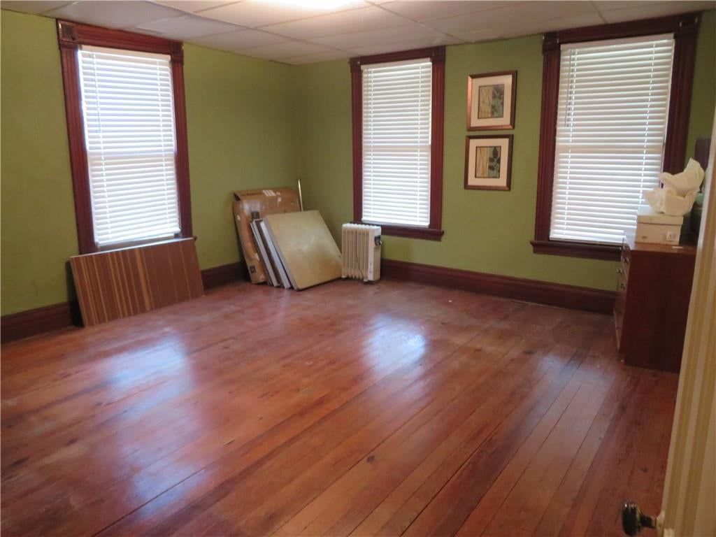 410 Linn Street — photo 27
