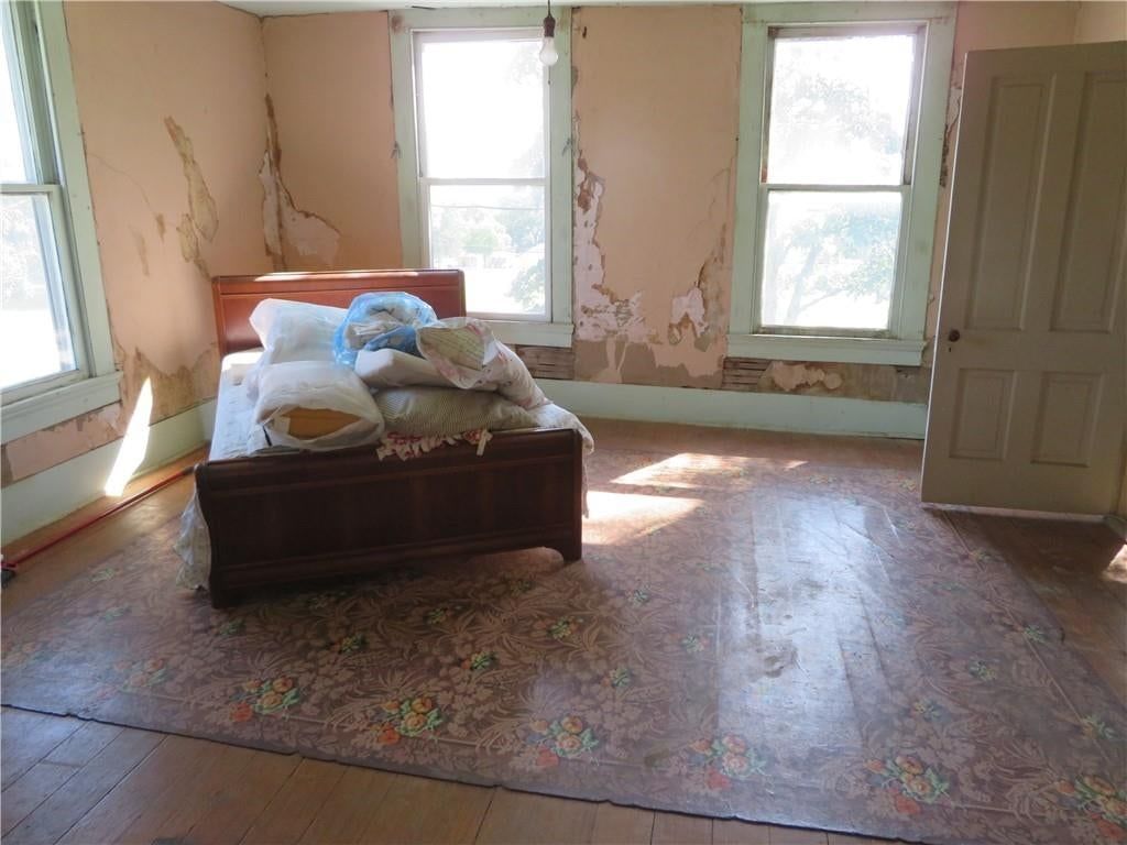 410 Linn Street — photo 35