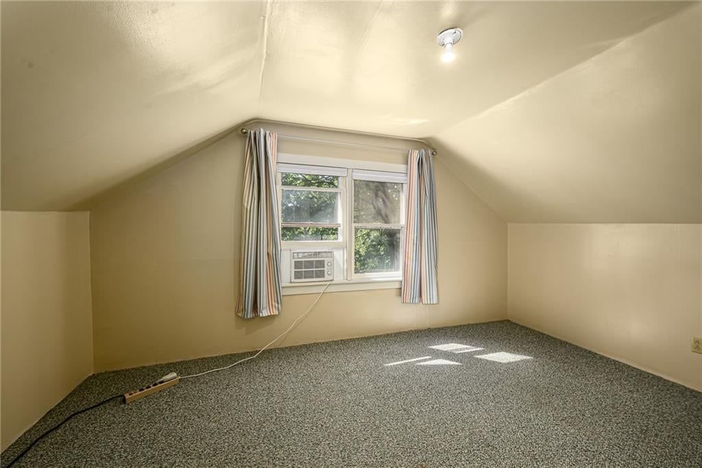 906 Sycamore Street — photo 13