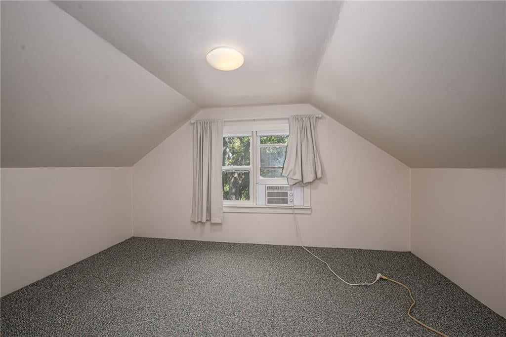 906 Sycamore Street — photo 14