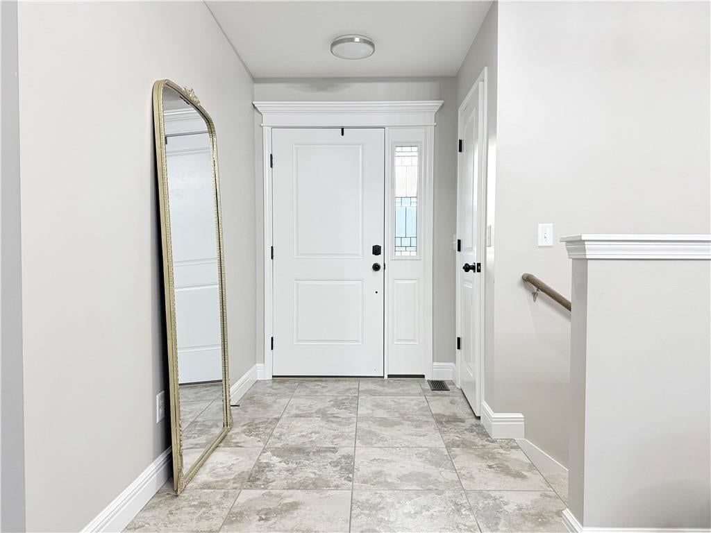 504 Katy Circle — photo 2