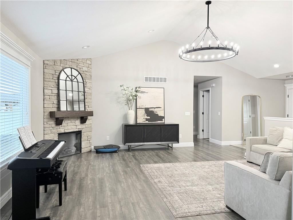 504 Katy Circle — photo 3