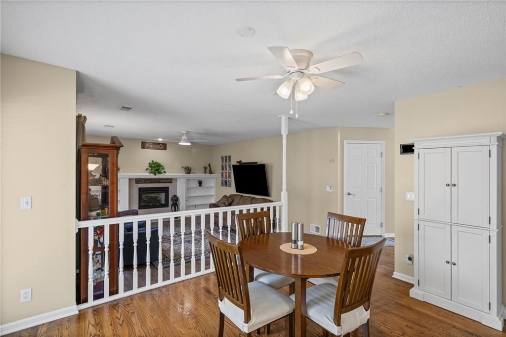1008 SW 11TH Circle — photo 10