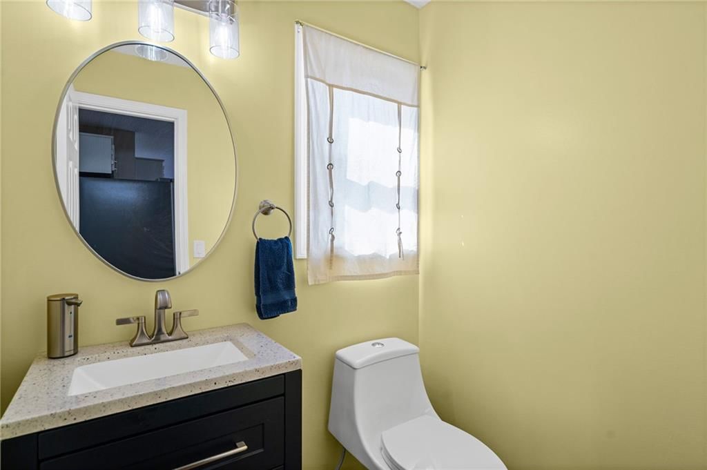 1008 SW 11TH Circle — photo 16