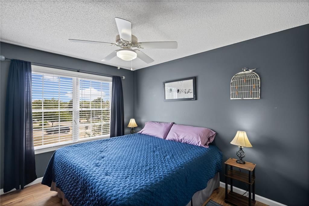 1008 SW 11TH Circle — photo 17