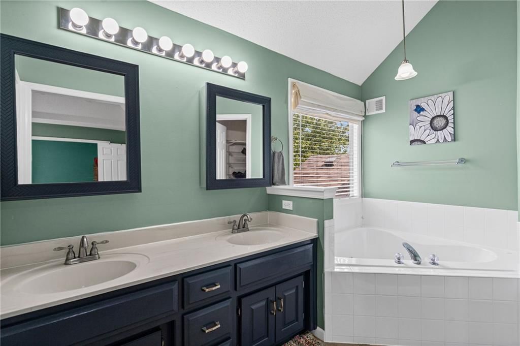 1008 SW 11TH Circle — photo 27