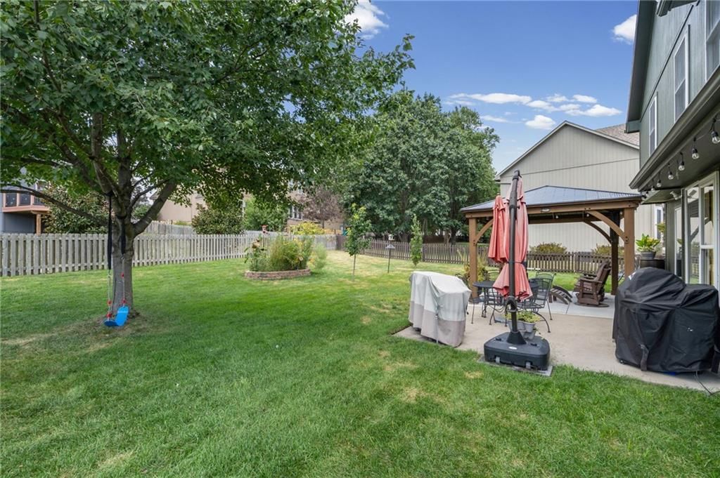1008 SW 11TH Circle — photo 38