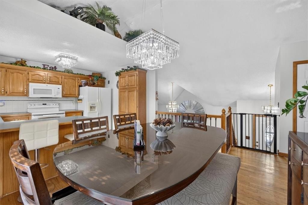 Photo 15 of 52, 1009 NE Florence Avenue, Lee's Summit, MO 64086