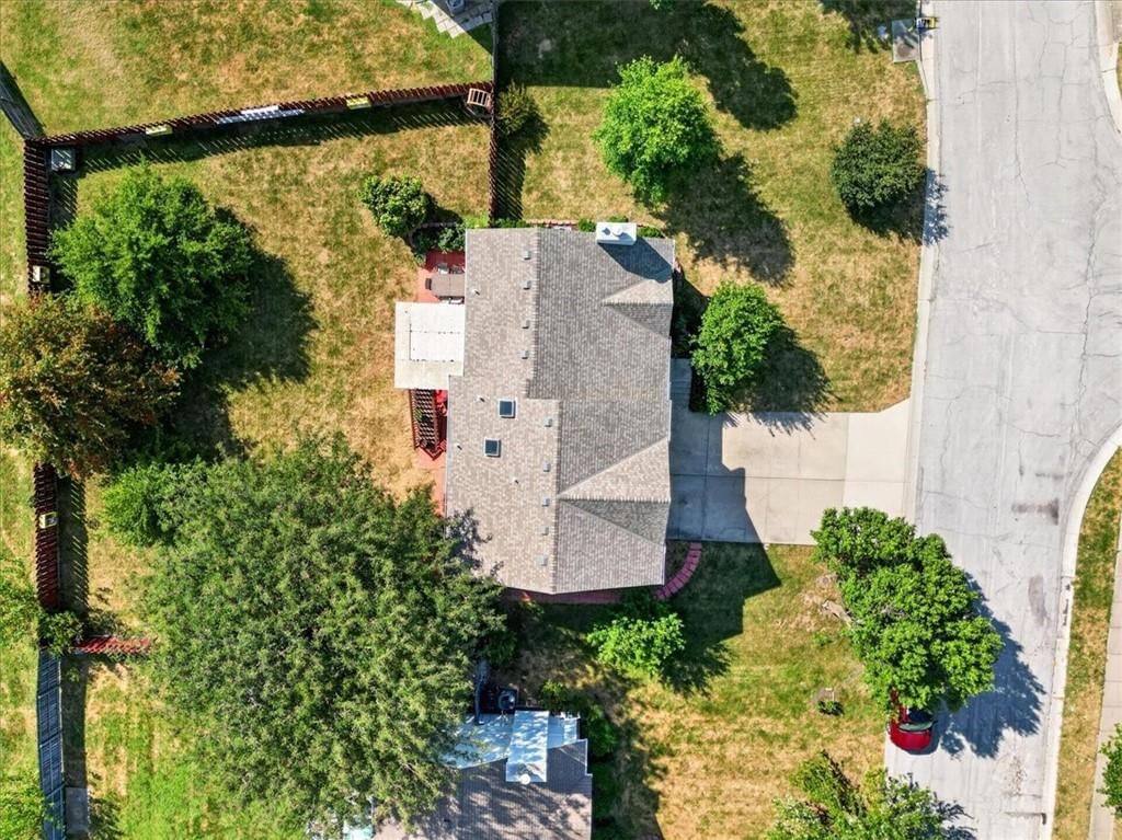 Photo 52 of 52 - 1009 NE Florence Avenue, Lee's Summit, MO 64086