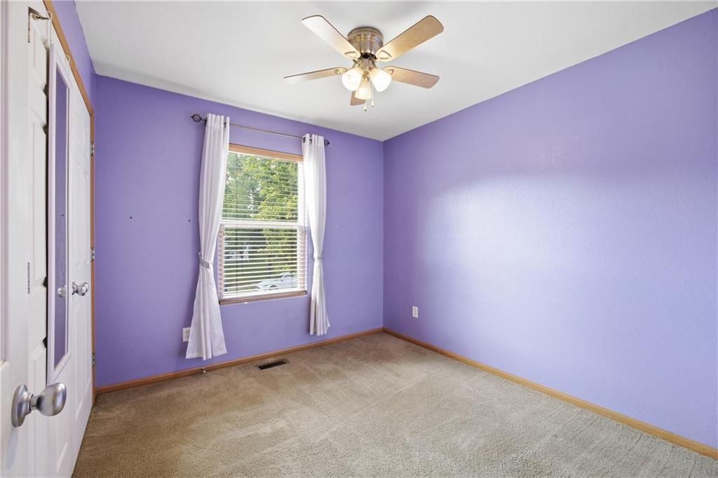 Photo 13 of 31, 11421 N Kentucky Avenue, Kansas City, MO 64157