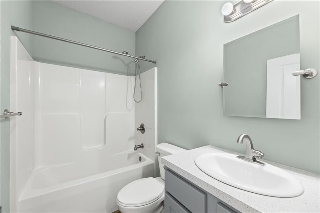 747 S Sycamore Street — photo 19