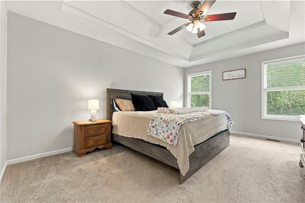 912 Village Street — photo 16