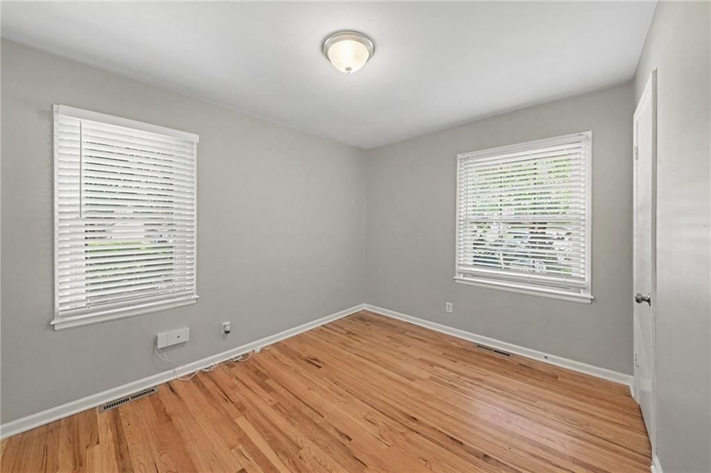 5201 NE 42nd Street — photo 10