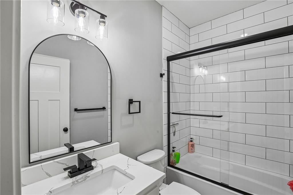 Photo 8 of 34, 4391 Aspen Drive, Basehor, KS 66007