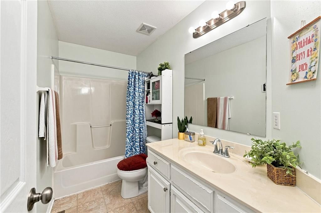 728 S Maple Street — photo 15