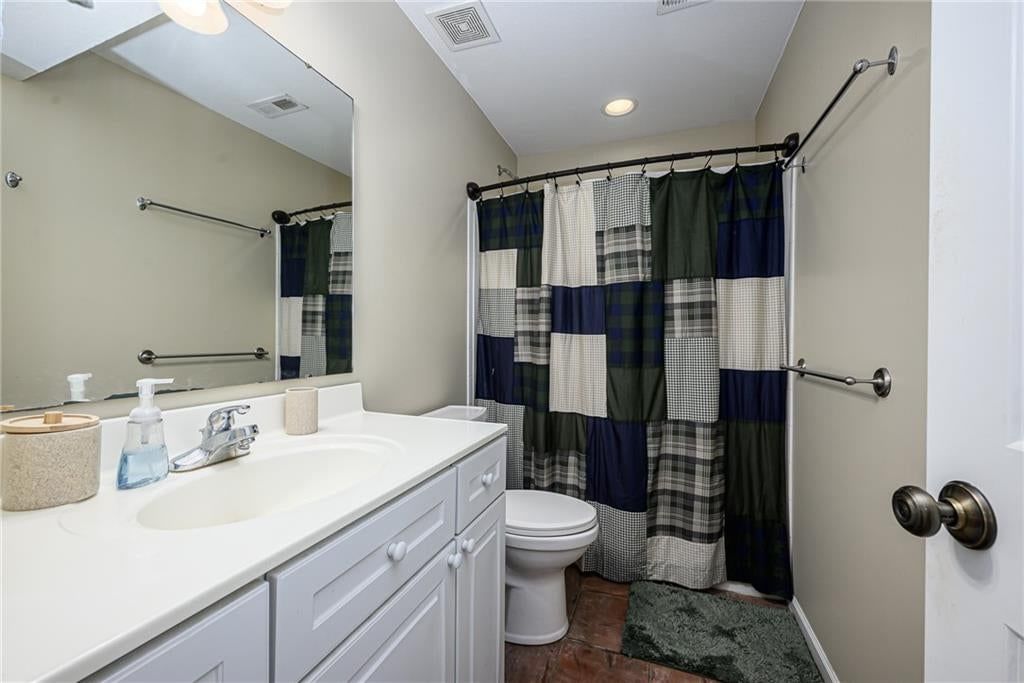 1104 Wagon Wheel Road — photo 28
