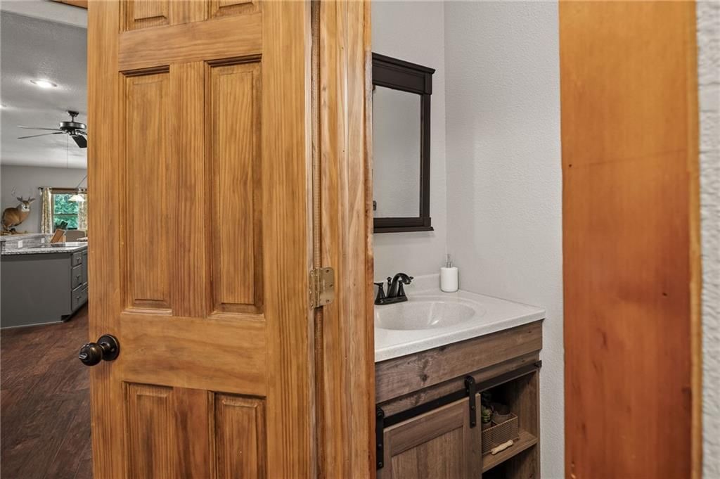 6280 NW Sale Barn Road — photo 13