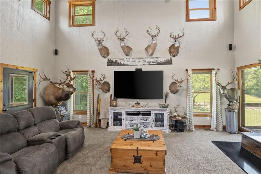 6280 NW Sale Barn Road — photo 22