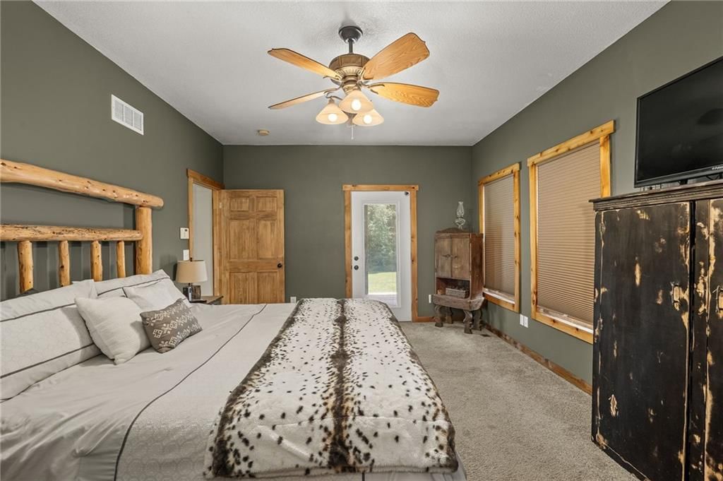 6280 NW Sale Barn Road — photo 53