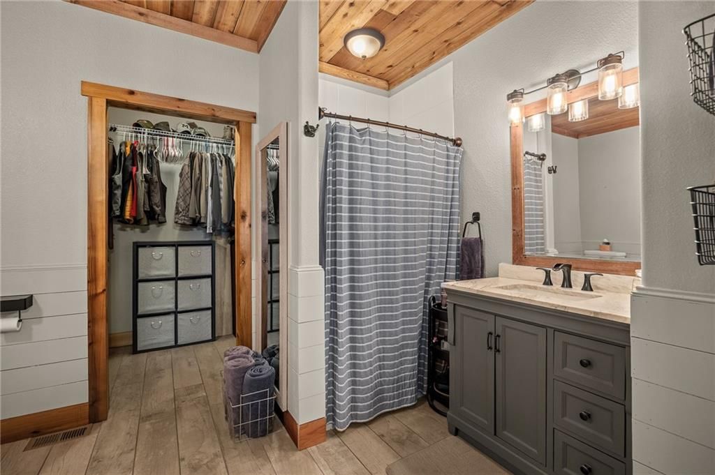 6280 NW Sale Barn Road — photo 54