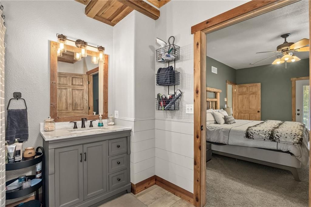6280 NW Sale Barn Road — photo 55