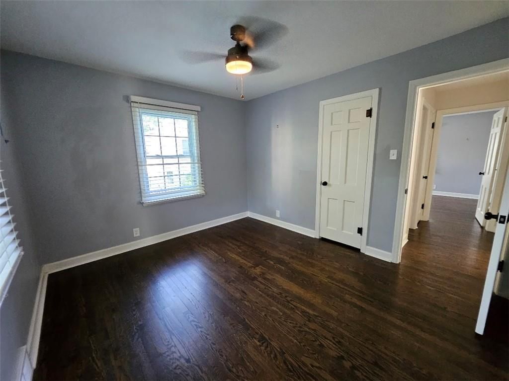 Photo 27 of 44 - 3753 N Grand Avenue, Kansas City, MO 64116