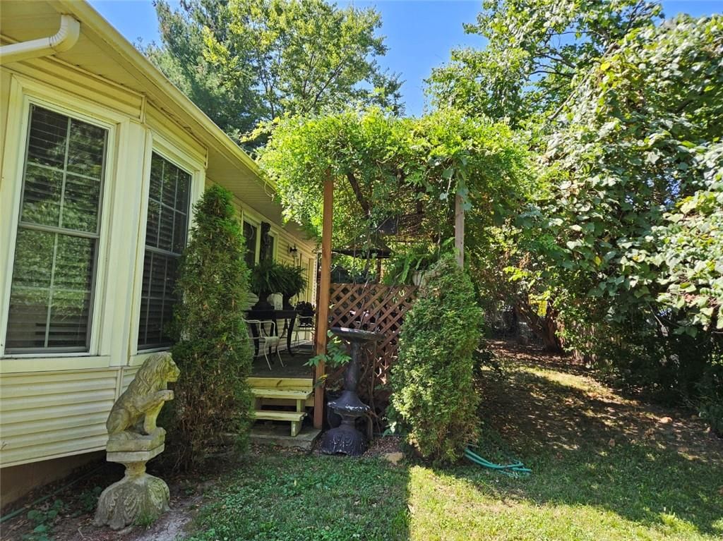 Photo 43 of 44 - 3753 N Grand Avenue, Kansas City, MO 64116