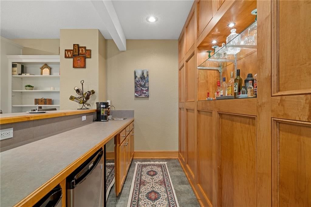 15924 W 160th Terrace — photo 41