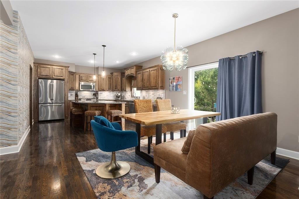 1725 NE NINE OAKS Drive — photo 14