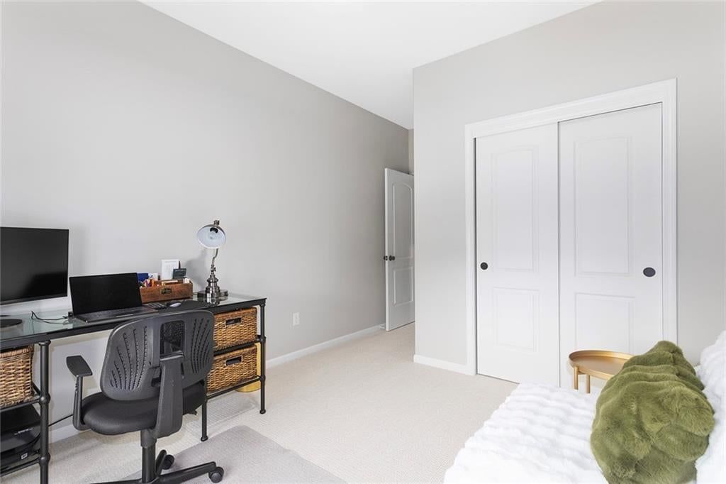 1725 NE NINE OAKS Drive — photo 34