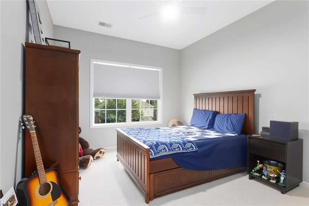 1725 NE NINE OAKS Drive — photo 36