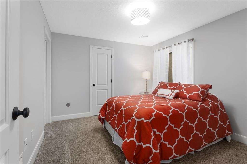 1725 NE NINE OAKS Drive — photo 44