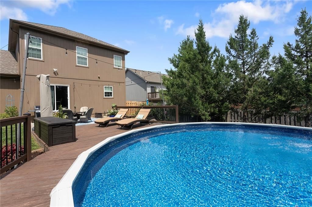 1725 NE NINE OAKS Drive — photo 50