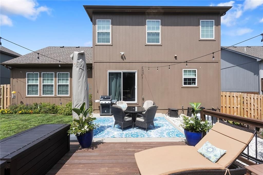 1725 NE NINE OAKS Drive — photo 51
