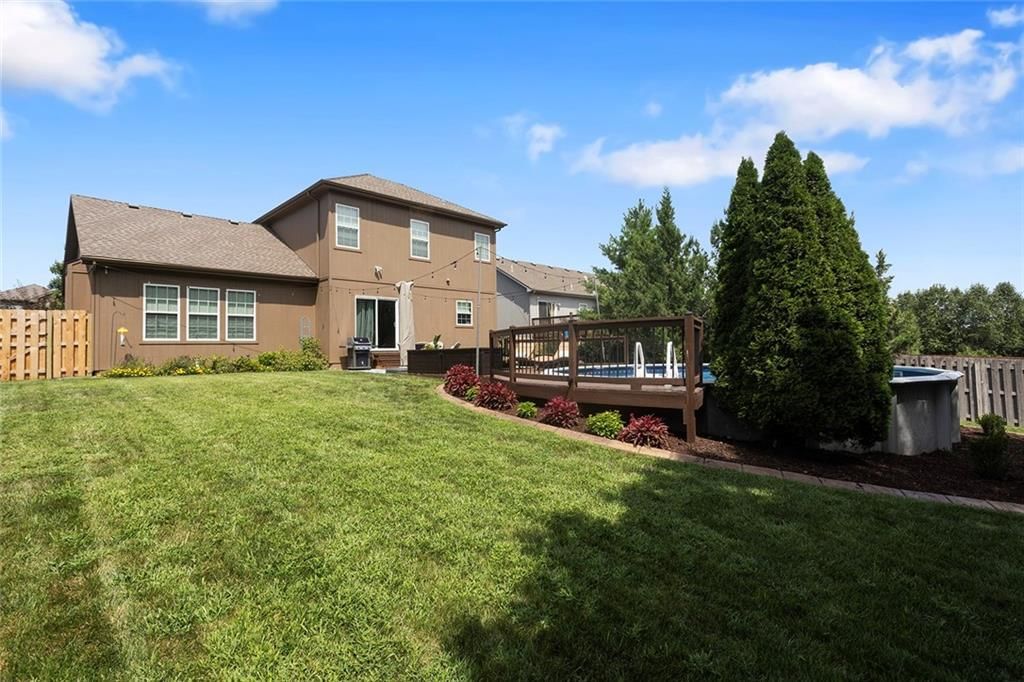 1725 NE NINE OAKS Drive — photo 55