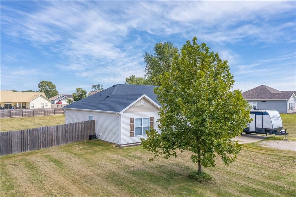 393 SE 971st Road — photo 8