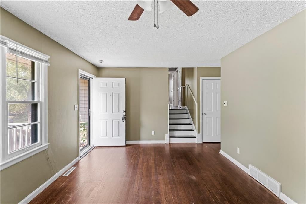 5906 E 97th Street — photo 5
