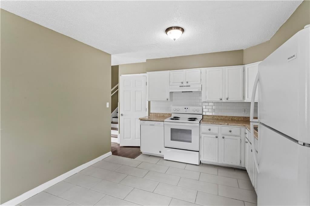 5906 E 97th Street — photo 9
